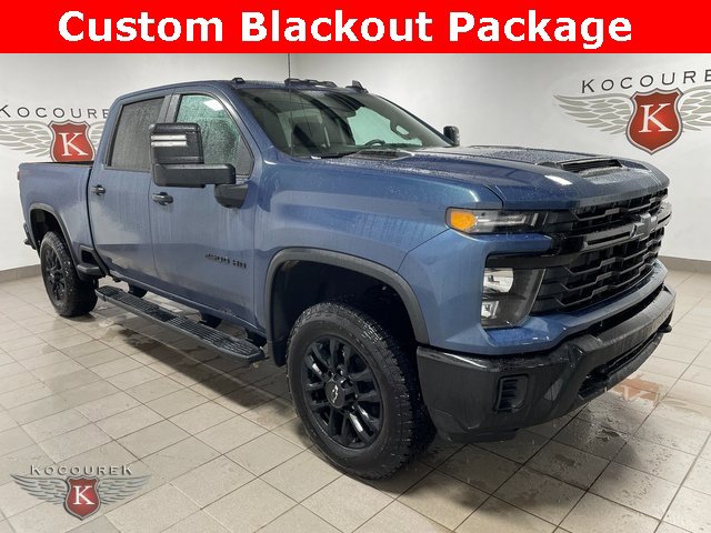 2026 Chevrolet Silverado 2500HD Custom's photo