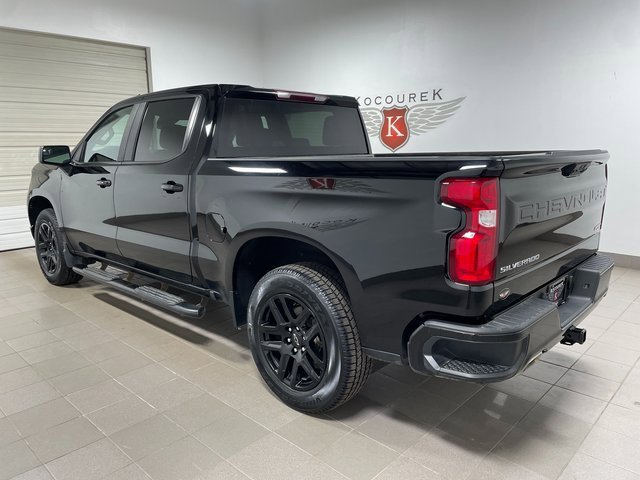 2022 Chevrolet Silverado 1500 RST photo 3