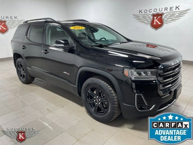 2023 GMC Acadia AT4 AWD's photo