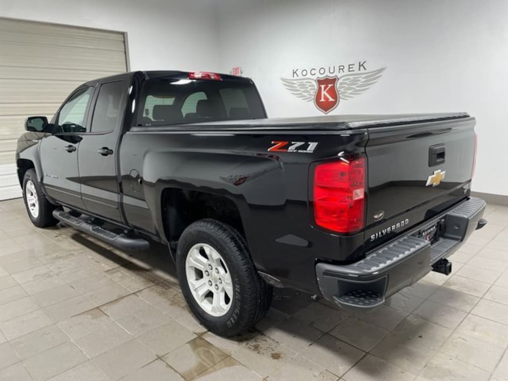 Used 2018 Chevrolet Silverado 1500 LT Truck