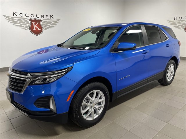 2024 Chevrolet Equinox LT photo 3