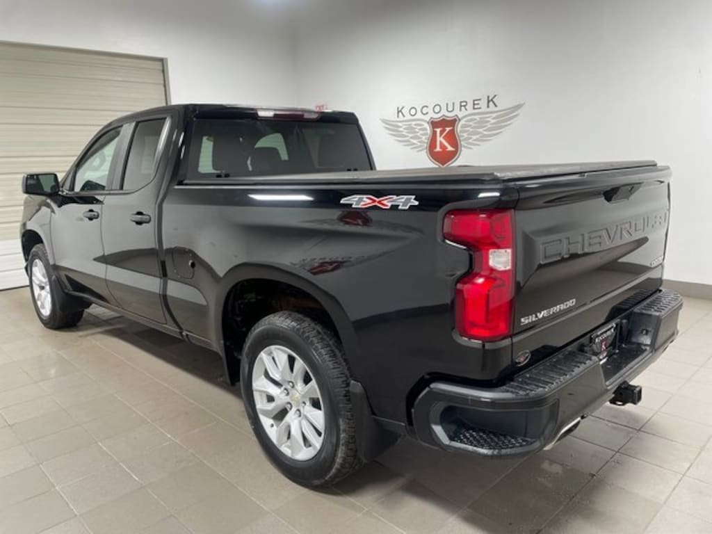 Used 2020 Chevrolet Silverado 1500 Custom Truck