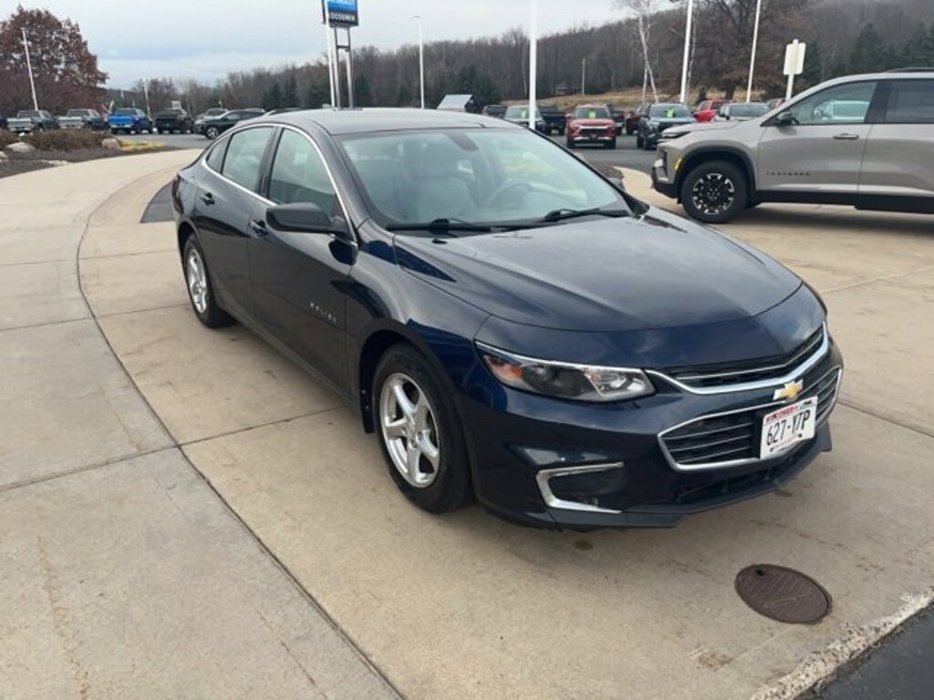 Used 2018 Chevrolet Malibu LS Car