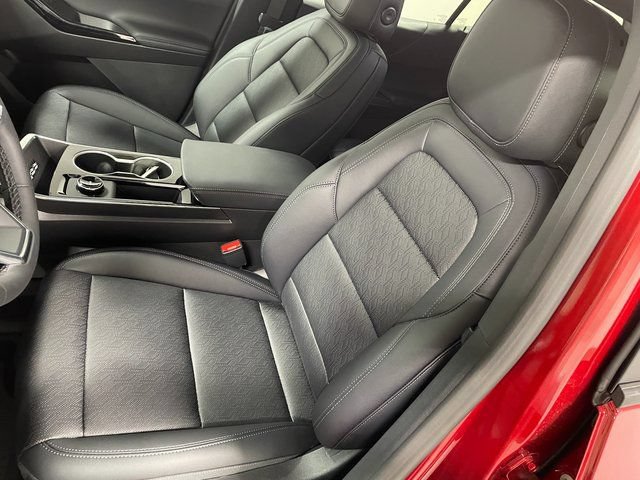 2026 Chevrolet Equinox LT - Photo 12