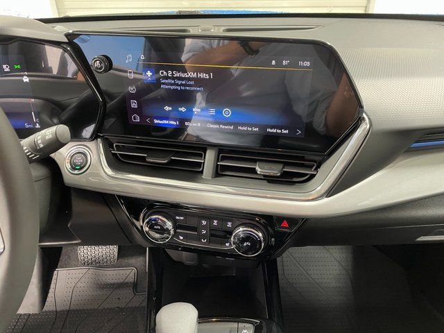2026 Chevrolet Trax LT - Photo 16