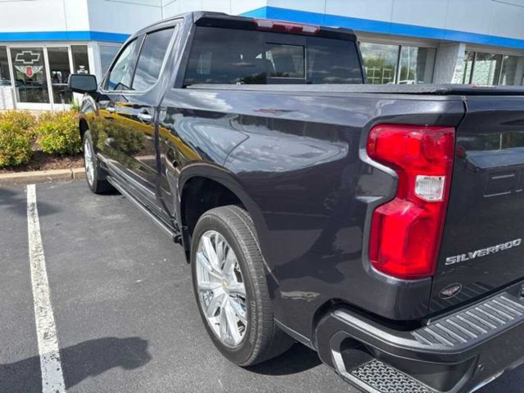 Used 2022 Chevrolet Silverado 1500 High Country Truck