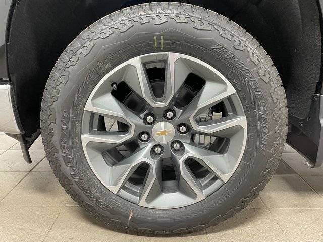 2026 Chevrolet Silverado 1500 LT - Photo 7