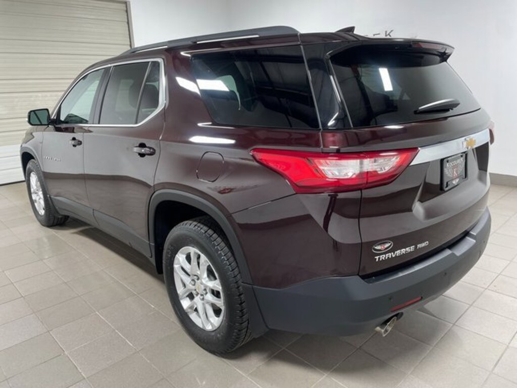 Used 2020 Chevrolet Traverse LT Leather SUV