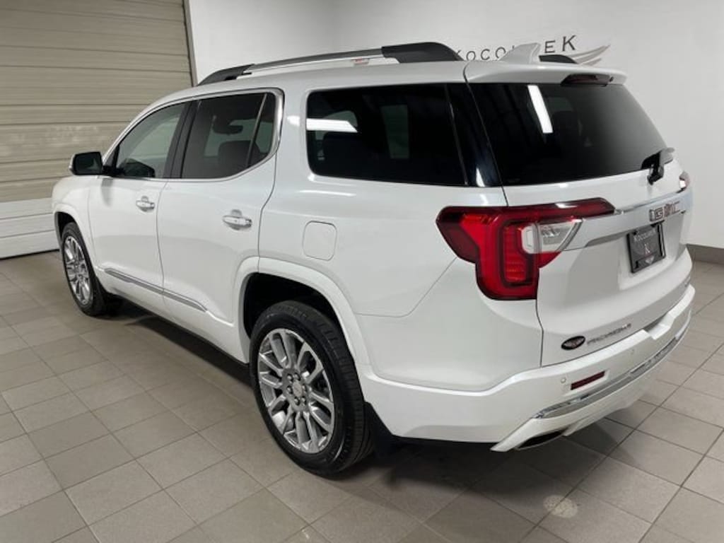 Used 2023 GMC Acadia Denali SUV