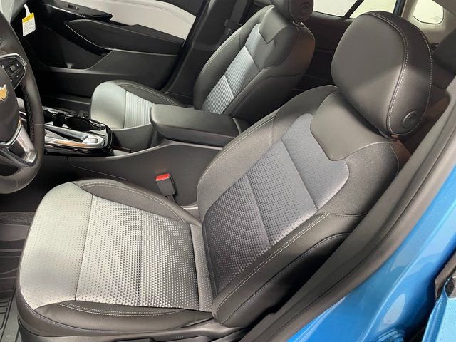 2026 Chevrolet Trax LT - Photo 12
