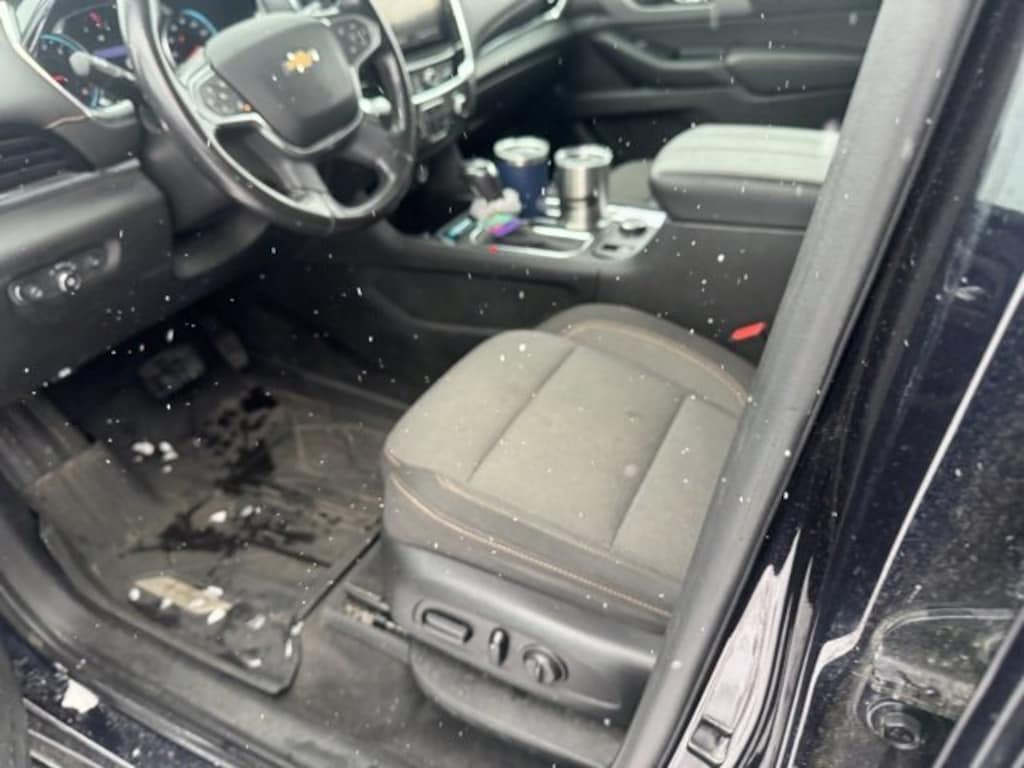 Used 2020 Chevrolet Traverse LT Cloth SUV