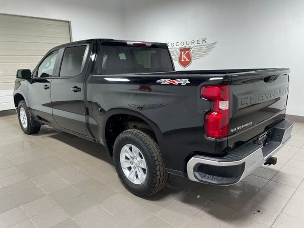 Used 2025 Chevrolet Silverado 1500 LT Truck