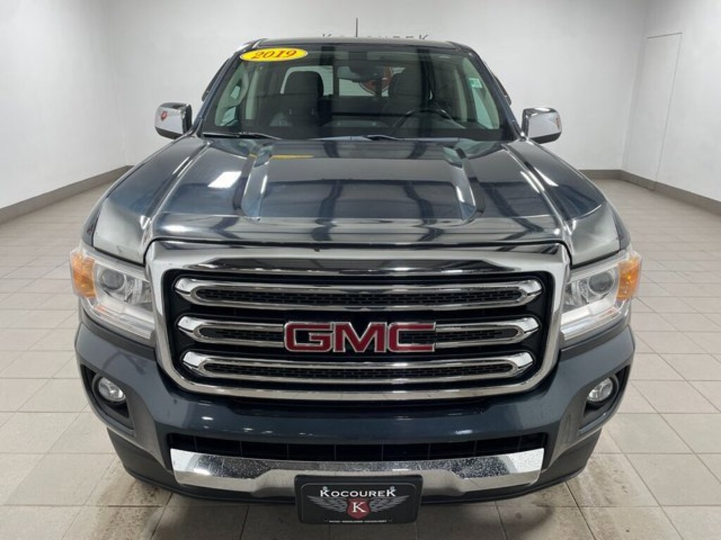 Used 2019 GMC Canyon 4WD SLT Truck