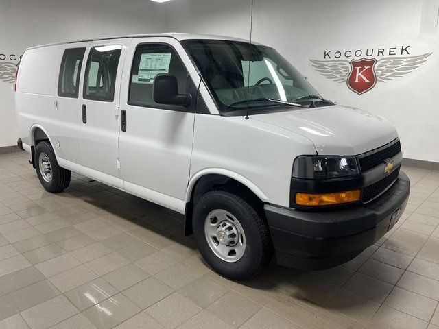 2026 Chevrolet Express Cargo WT Van