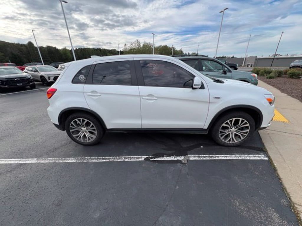 Used 2019 Mitsubishi Outlander Sport ES 2.0