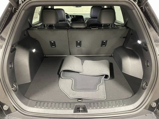 2026 Chevrolet Equinox LT - Photo 24