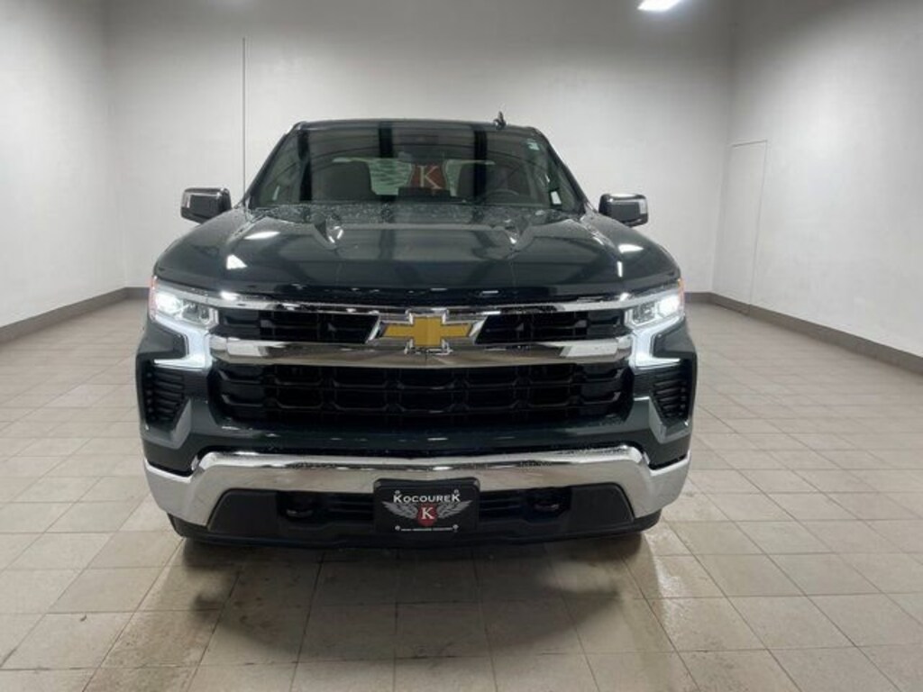 New 2025 Chevrolet Silverado 1500 LT Truck