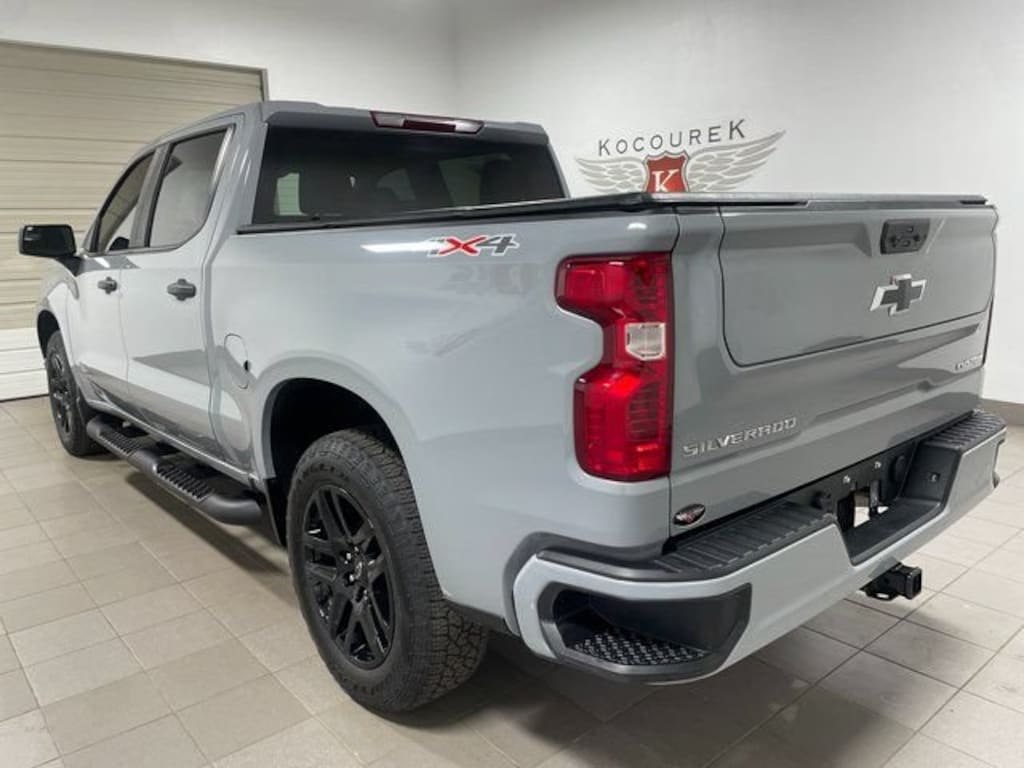Used 2024 Chevrolet Silverado 1500 Custom Truck