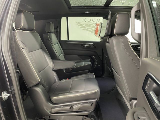 2026 Chevrolet Suburban Premier - Photo 22