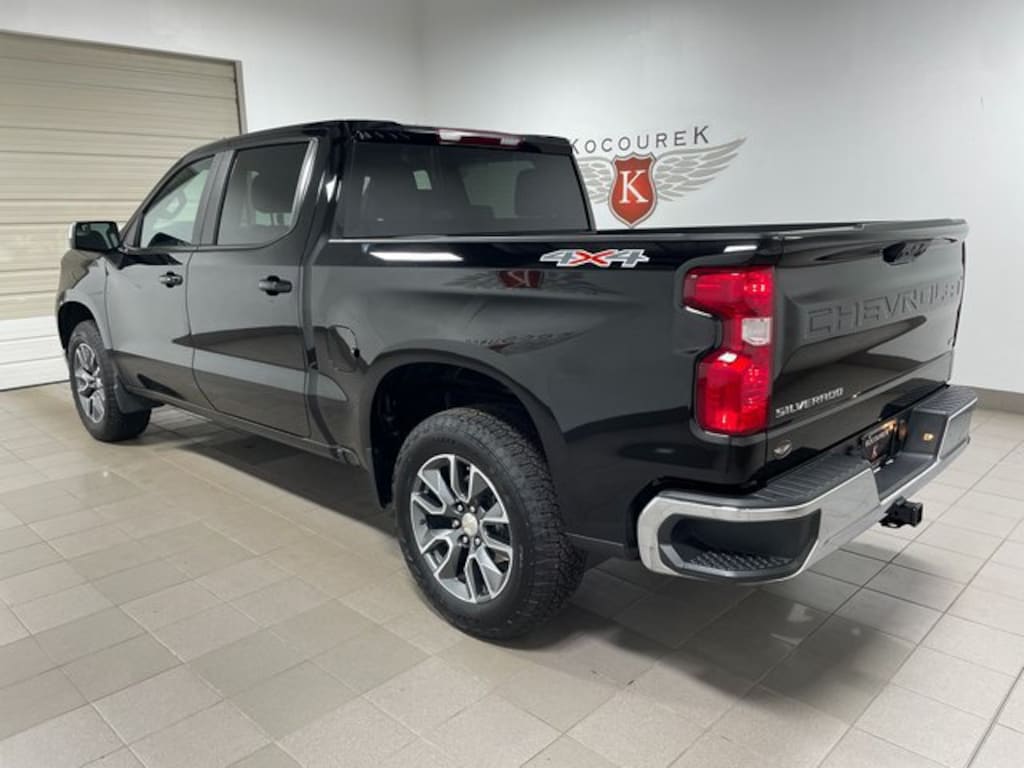 Used 2024 Chevrolet Silverado 1500 LT (2FL) Truck