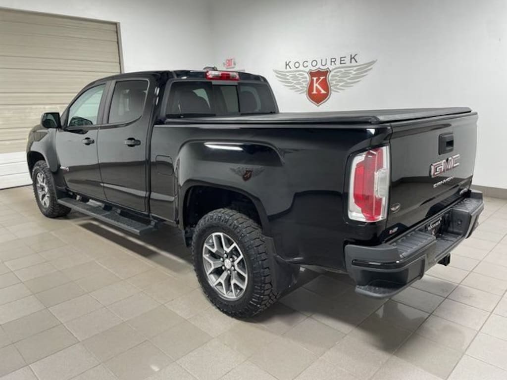 Used 2022 GMC Canyon 4WD AT4 w/Cloth Truck