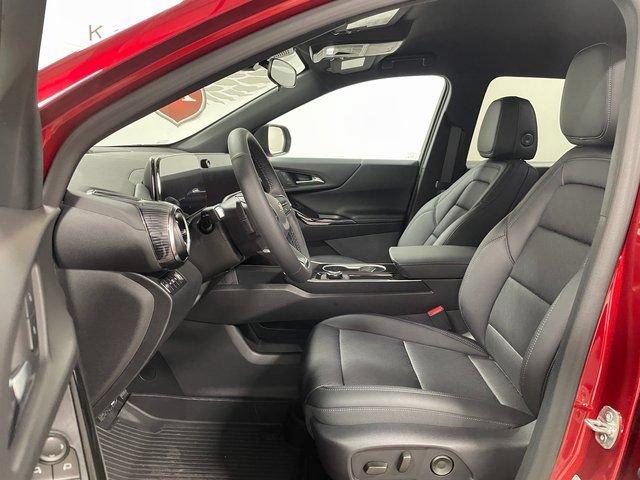 2026 Chevrolet Equinox LT - Photo 11
