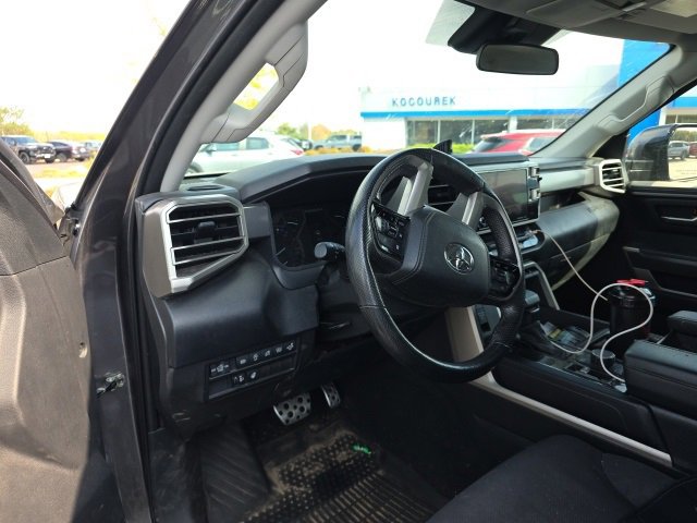 2022 Toyota Tundra SR5 photo 4