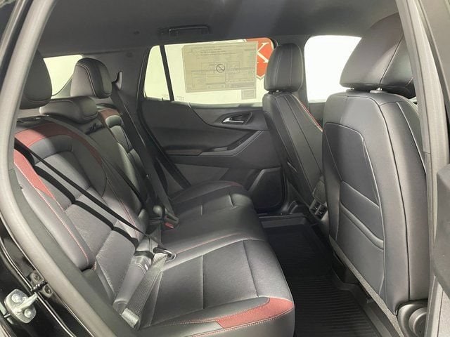 2027 Chevrolet Equinox RS - Photo 21