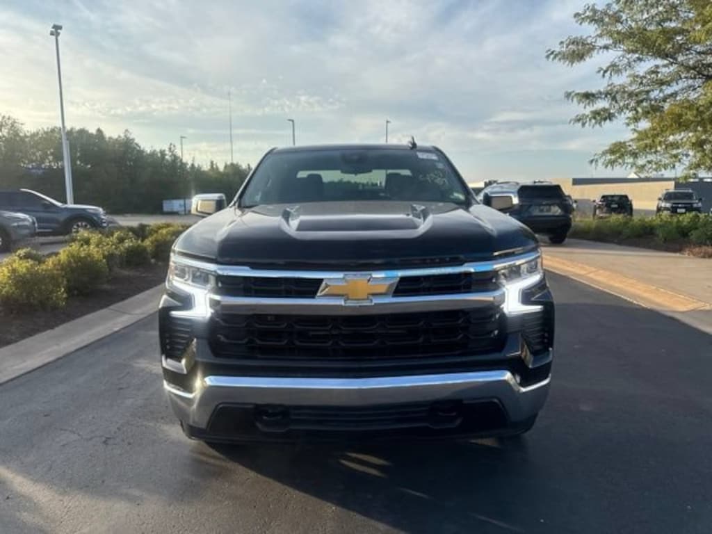 Used 2024 Chevrolet Silverado 1500 LT (2FL) Truck