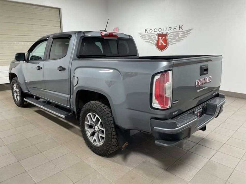Used 2021 GMC Canyon 4WD AT4 w/Leather Truck
