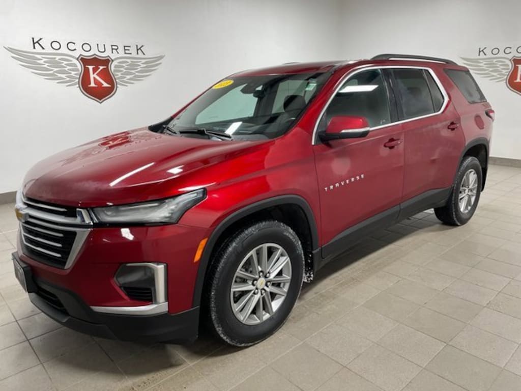Used 2023 Chevrolet Traverse LT Cloth SUV
