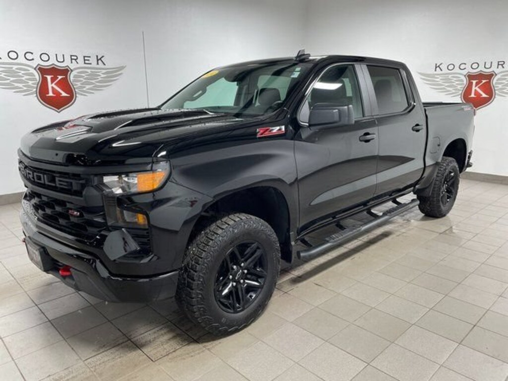 Used 2024 Chevrolet Silverado 1500 Custom Trail Boss Truck