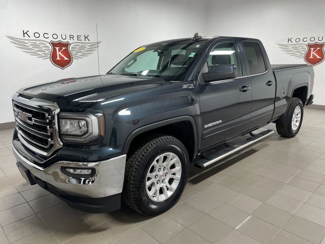 2017 Gmc Sierra 1500 SLE photo 3