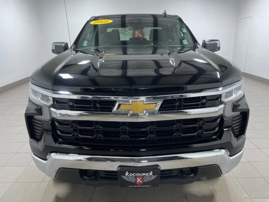 Used 2025 Chevrolet Silverado 1500 LT Truck