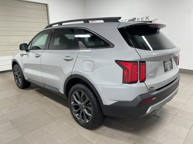 2022 Kia Sorento X-Line SX Prestige photo 2
