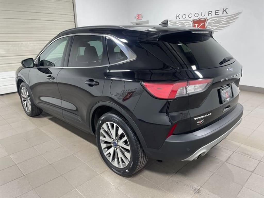 Used 2022 Ford Escape Titanium
