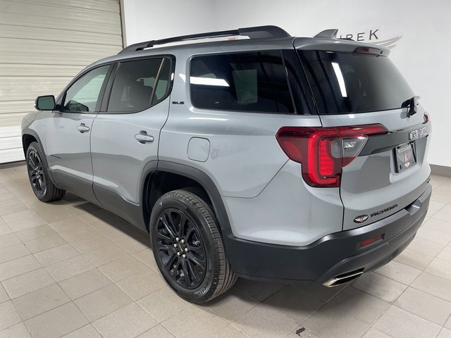 2023 Gmc Acadia SLE photo 2