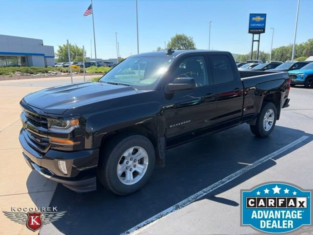 Used 2017 Chevrolet Silverado 1500 LT Truck