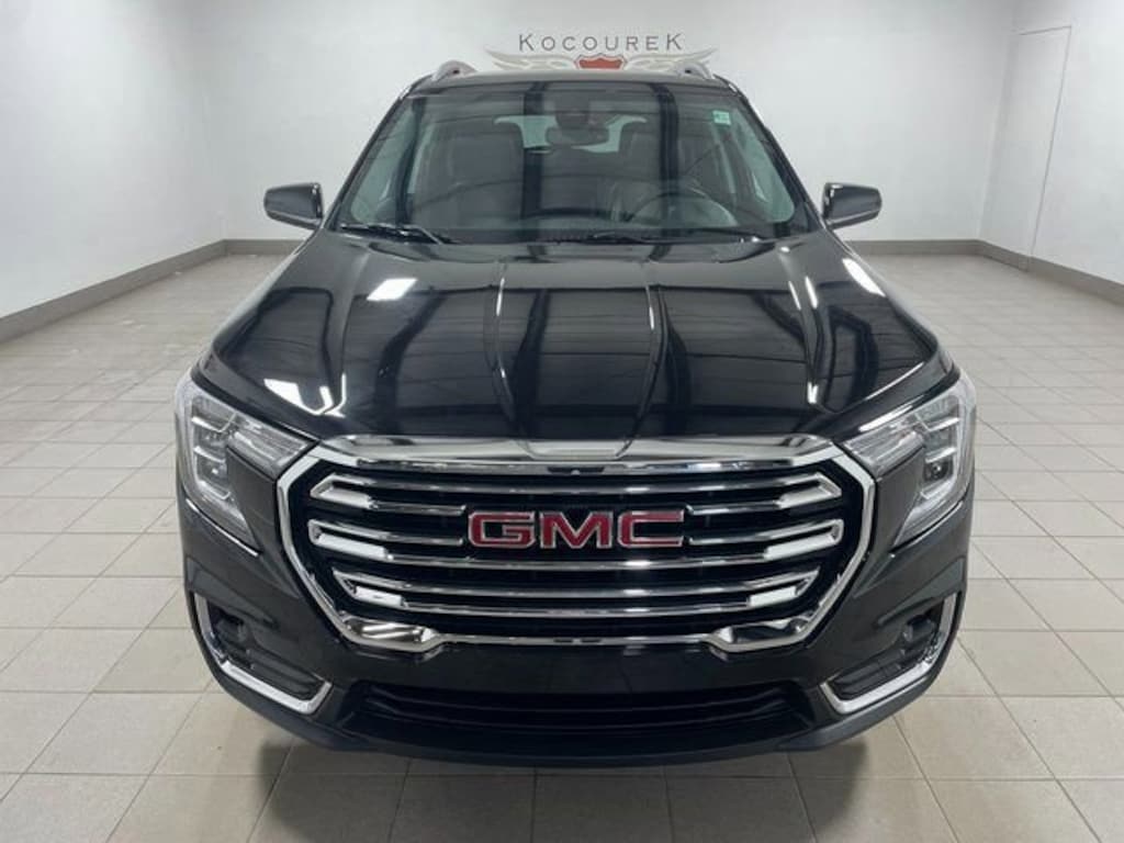 Used 2023 GMC Terrain SLT SUV