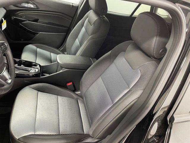 2026 Chevrolet Trax LT - Photo 12