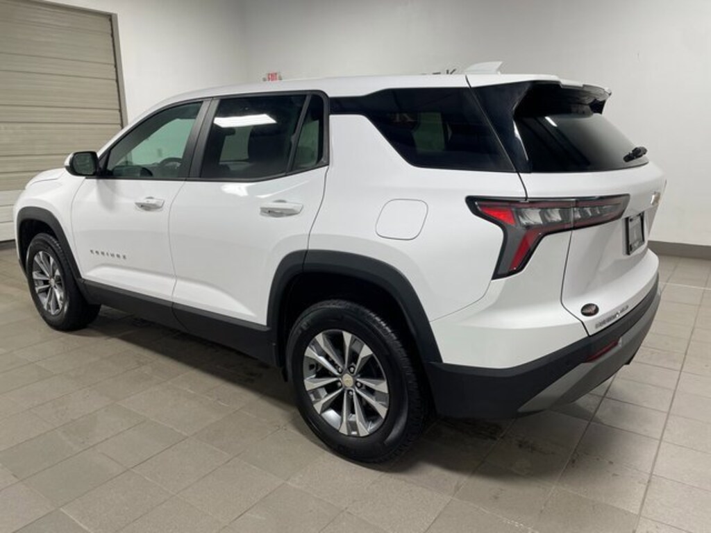 Used 2025 Chevrolet Equinox LT SUV