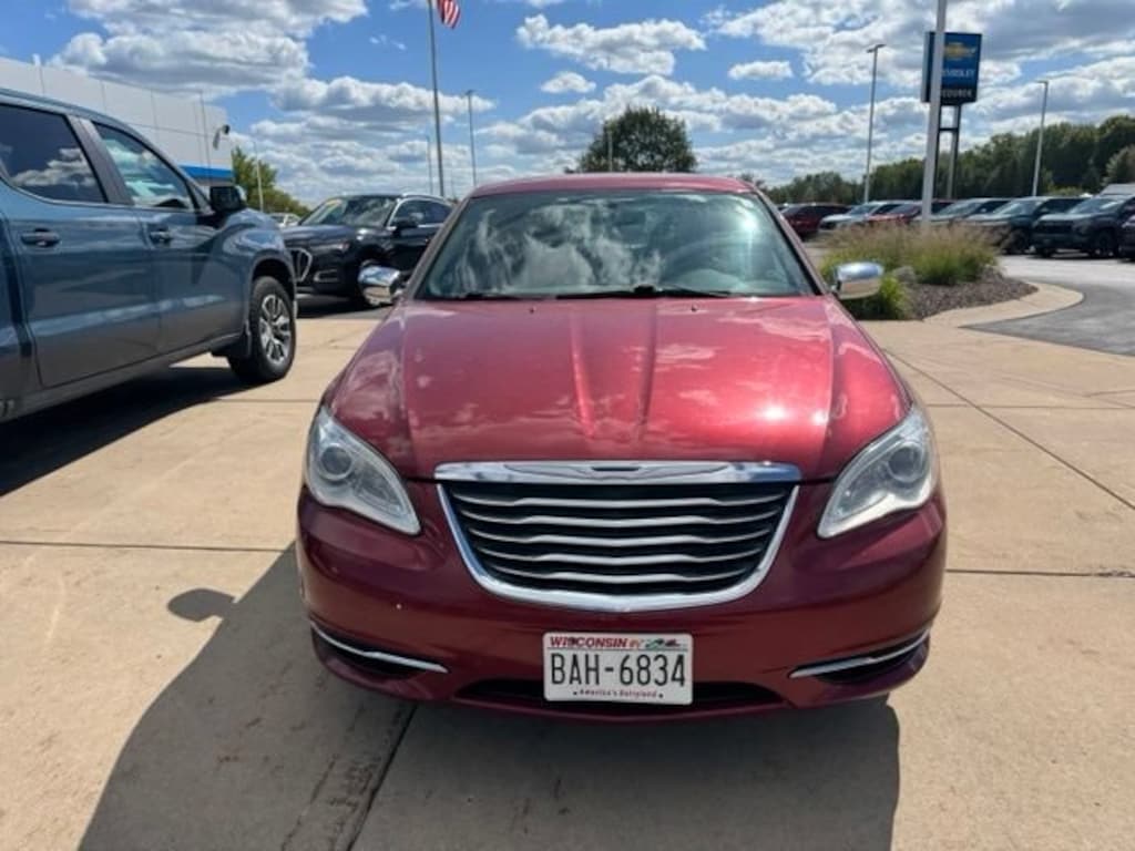 Used 2013 Chrysler 200 Limited