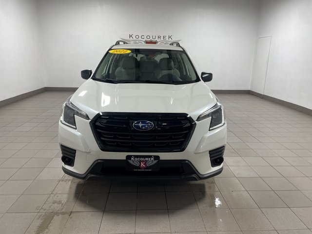 2022 Subaru Forester Base photo 2