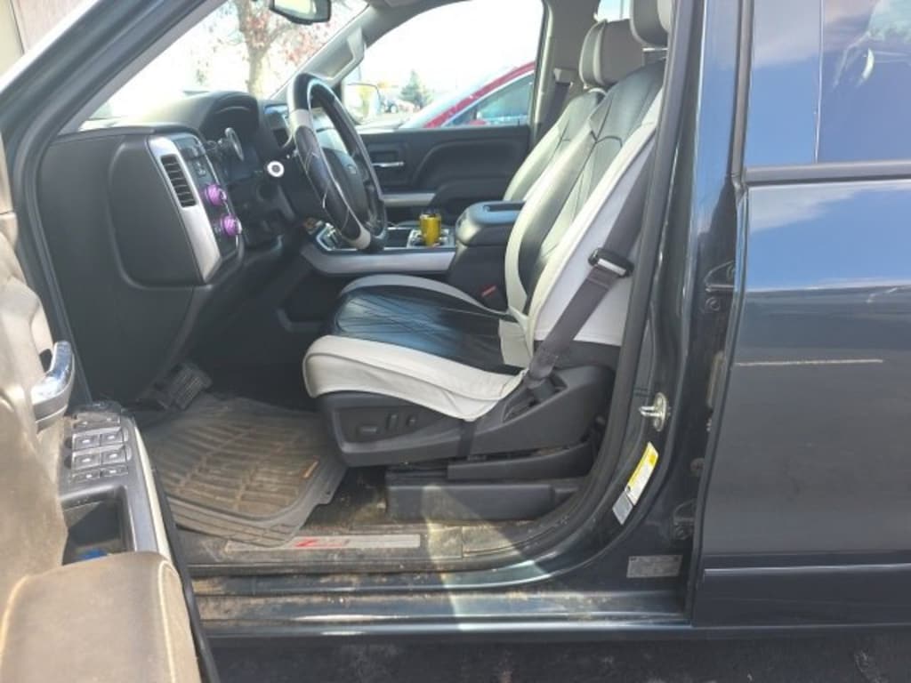 Used 2017 Chevrolet Silverado 1500 LT Truck