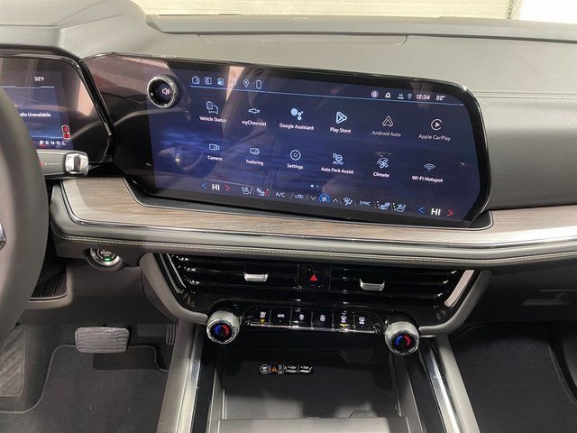 2026 Chevrolet Suburban Premier - Photo 16