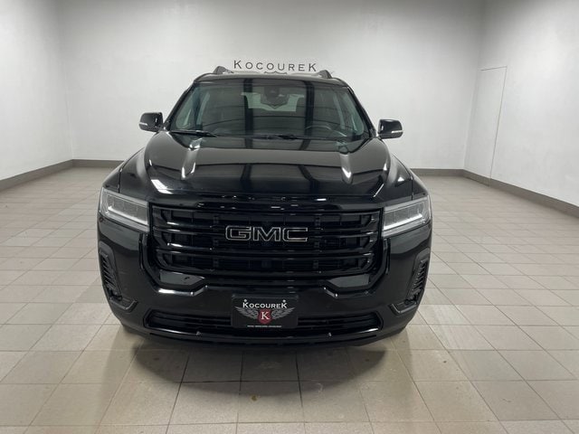 Used 2023 GMC Acadia SLT with VIN 1GKKNULS9PZ138824 for sale in Wausau, WI