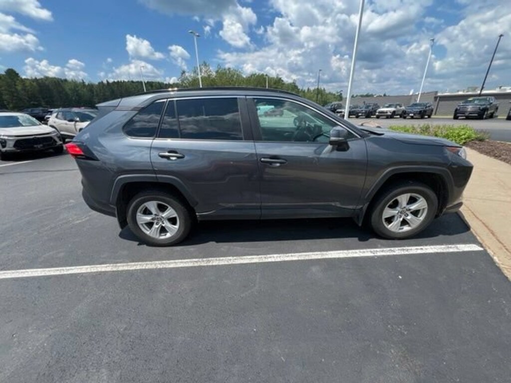 Used 2021 Toyota RAV4 XLE