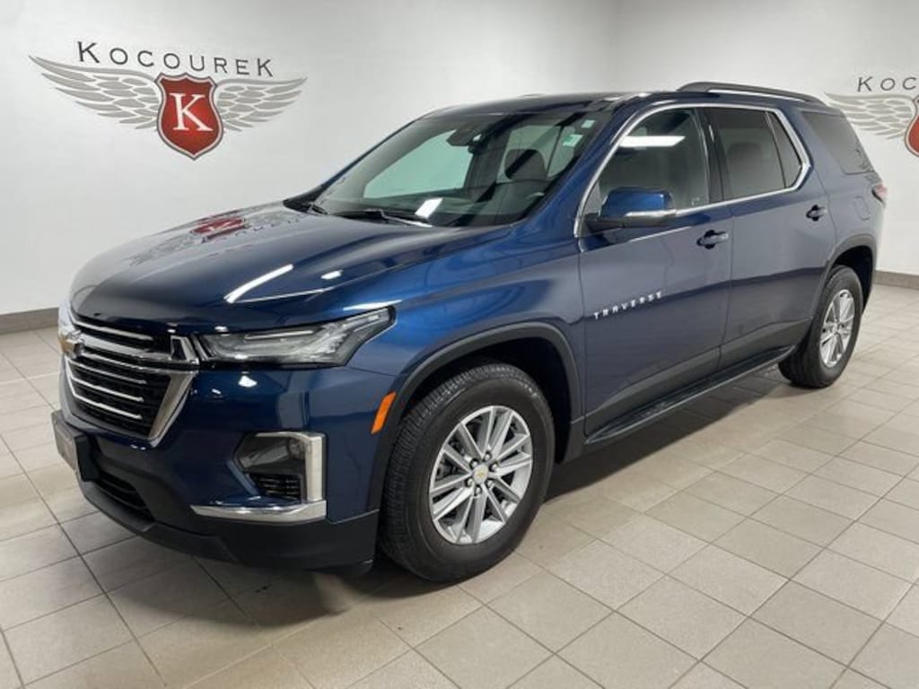 Used 2023 Chevrolet Traverse LT Cloth SUV