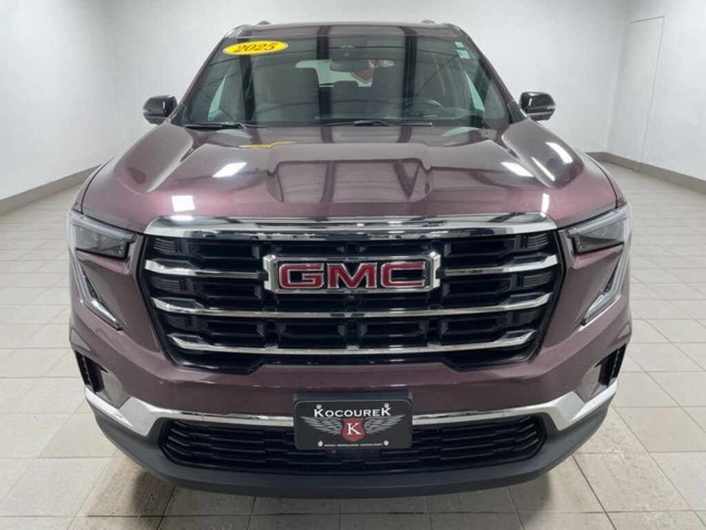 Used 2025 GMC Acadia Elevation SUV