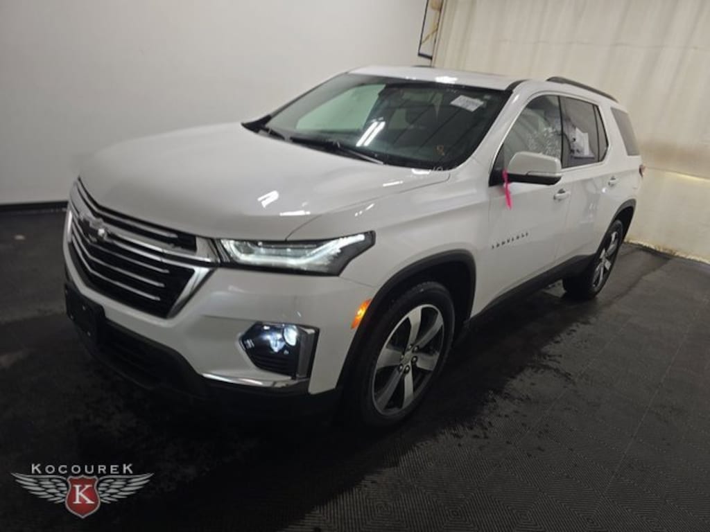 Used 2023 Chevrolet Traverse LT Leather SUV